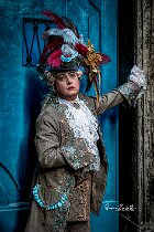 Nobiluomo-cappello-di-piume